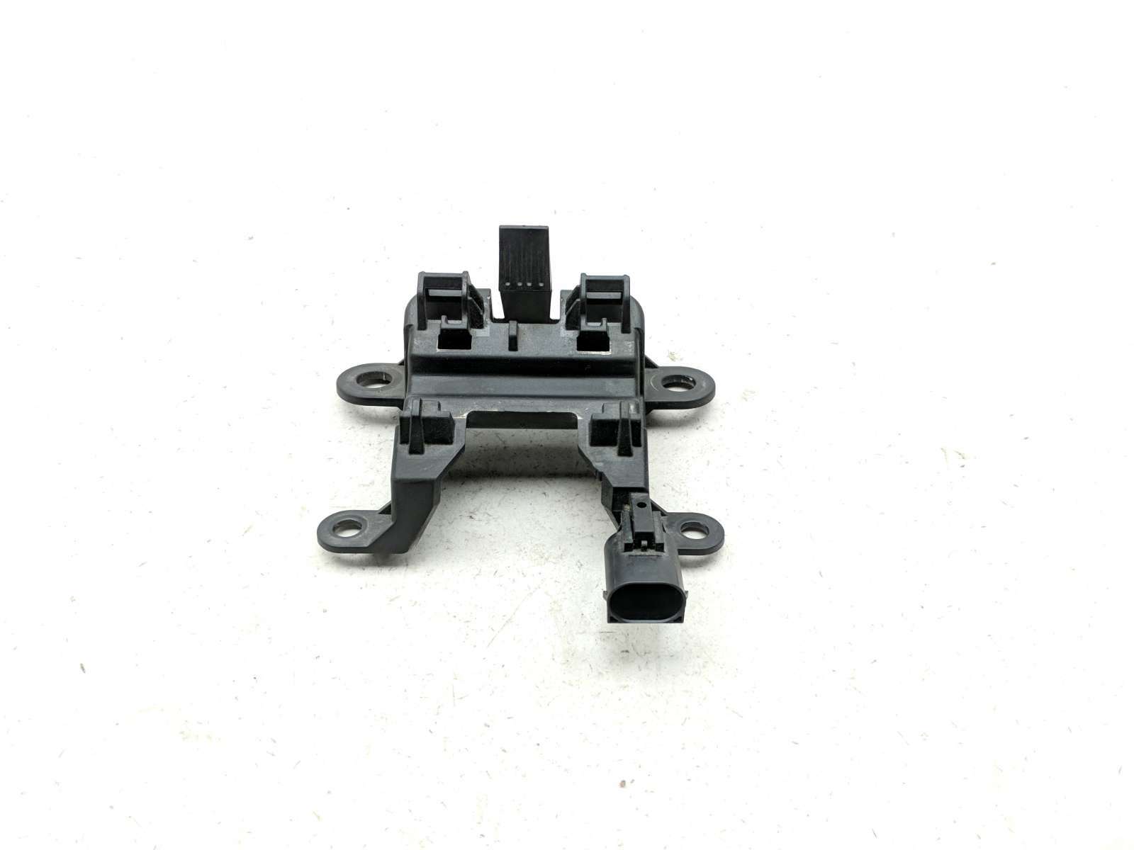 14-18 BMW R1200 R1200RT Seat Support Mount Bracket Holder 8532741