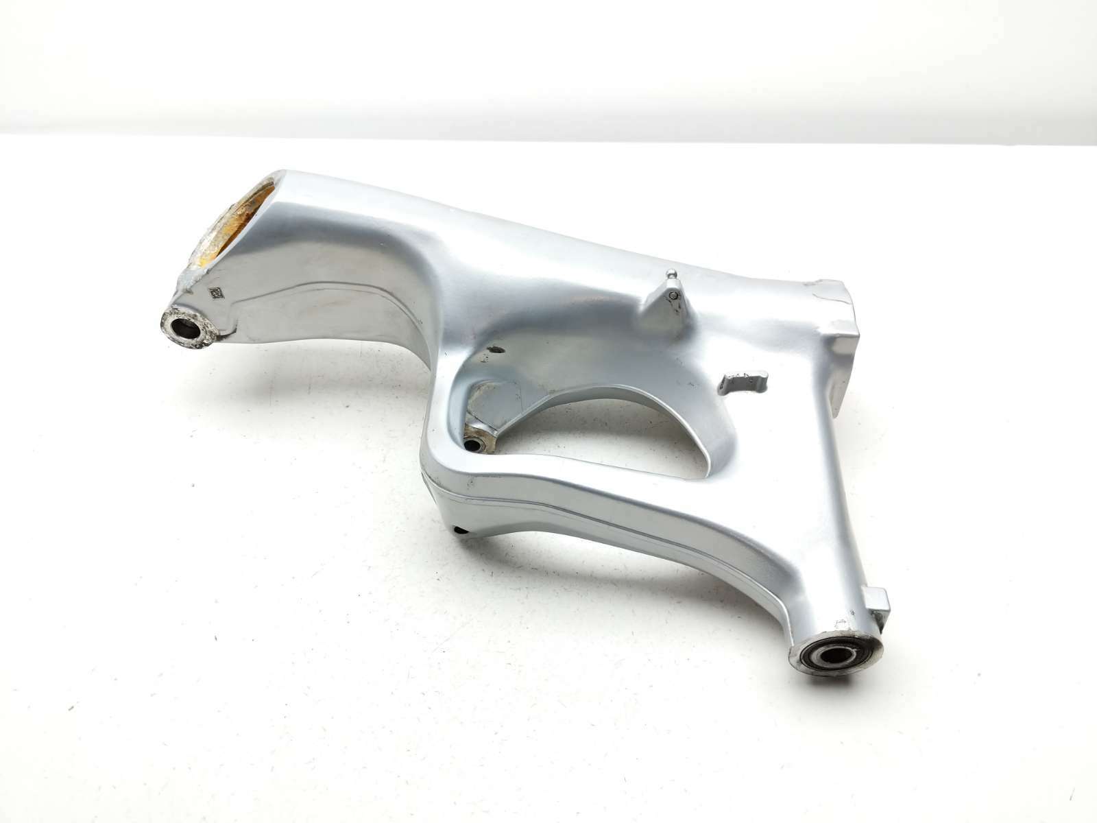 14-18 BMW R1200 R1200RT Rear Wheel Swing Arm Frame 8521813