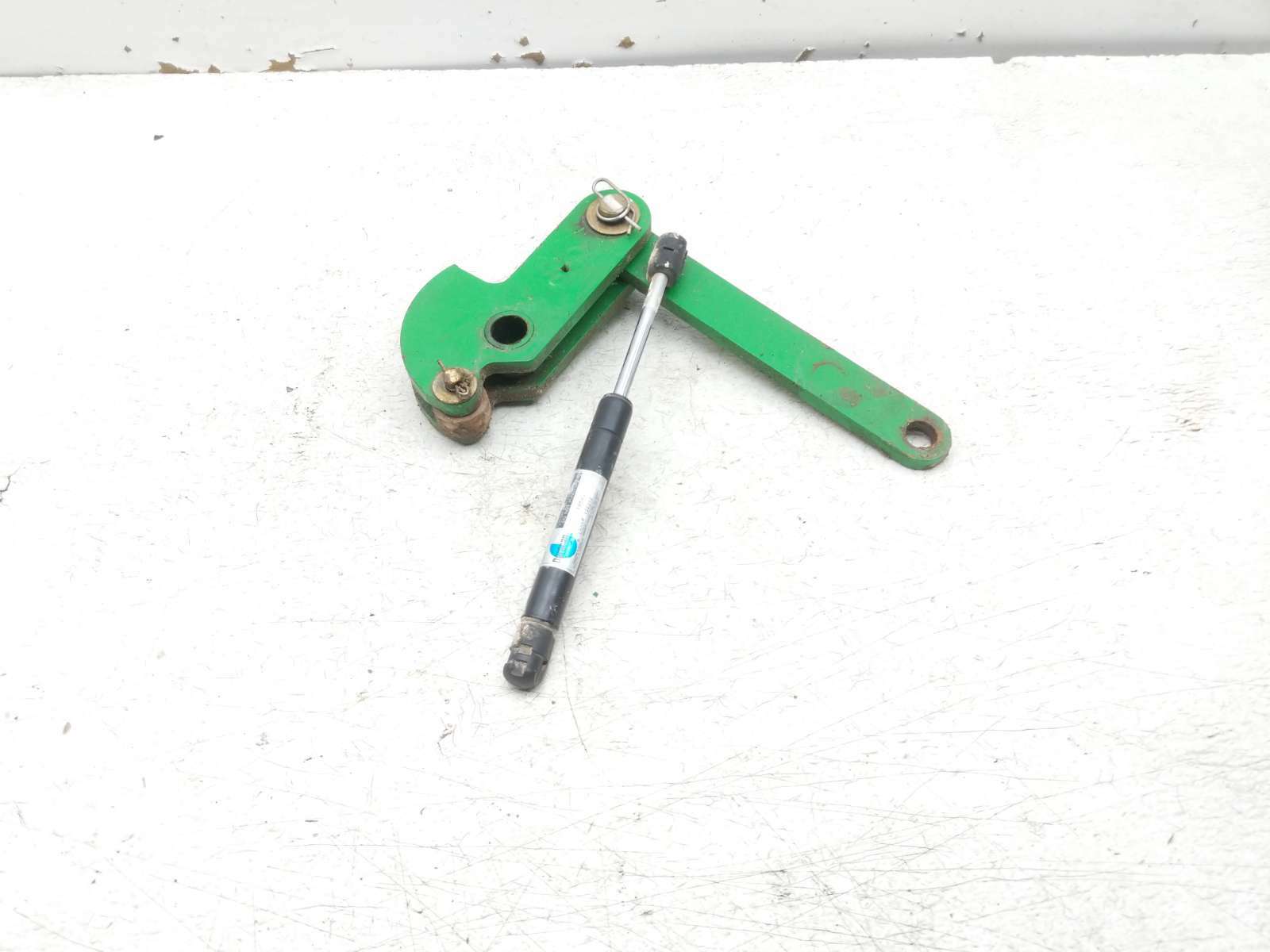2013 Genie GS1930 Scissor Lift Hydraulic Cylinder Mount Bracket B