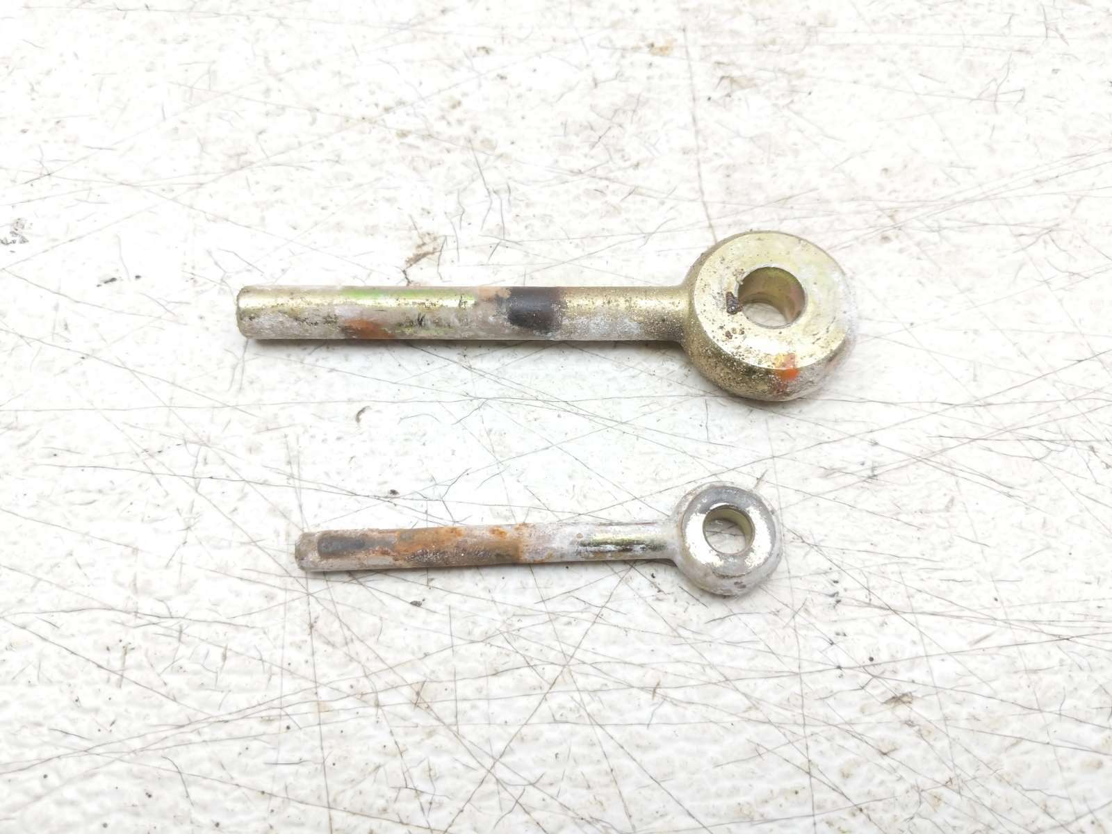 2013 Genie GS1930 Scissor Lift Rod End Pins
