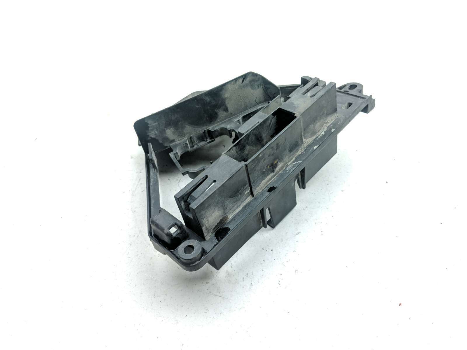 15 Harley Davidson Road Glide FLTRXS Electrical Caddy Mount Bracket Holder 69200175