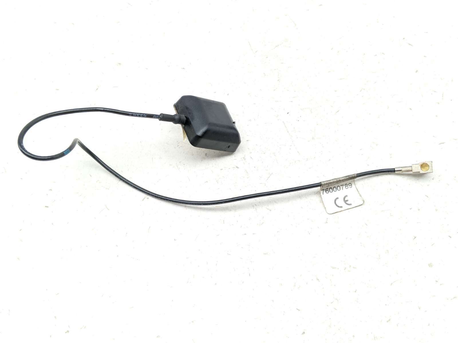 17-22 Harley FLHXS Street Glide Special Radio Audio Antenna 76000789