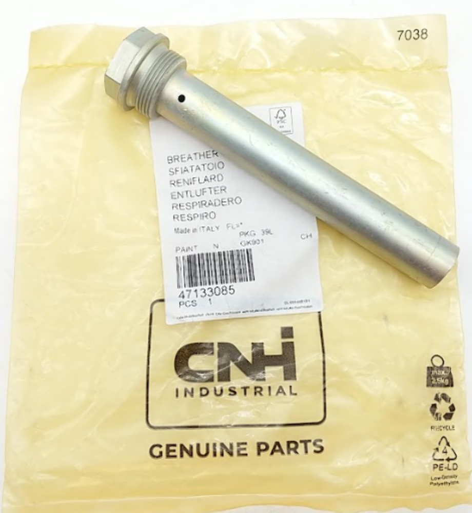 CNH GENUINE NEW HOLLAND BREATHER TUBE (VESTRUM/FARMALL MODELS) 47133085