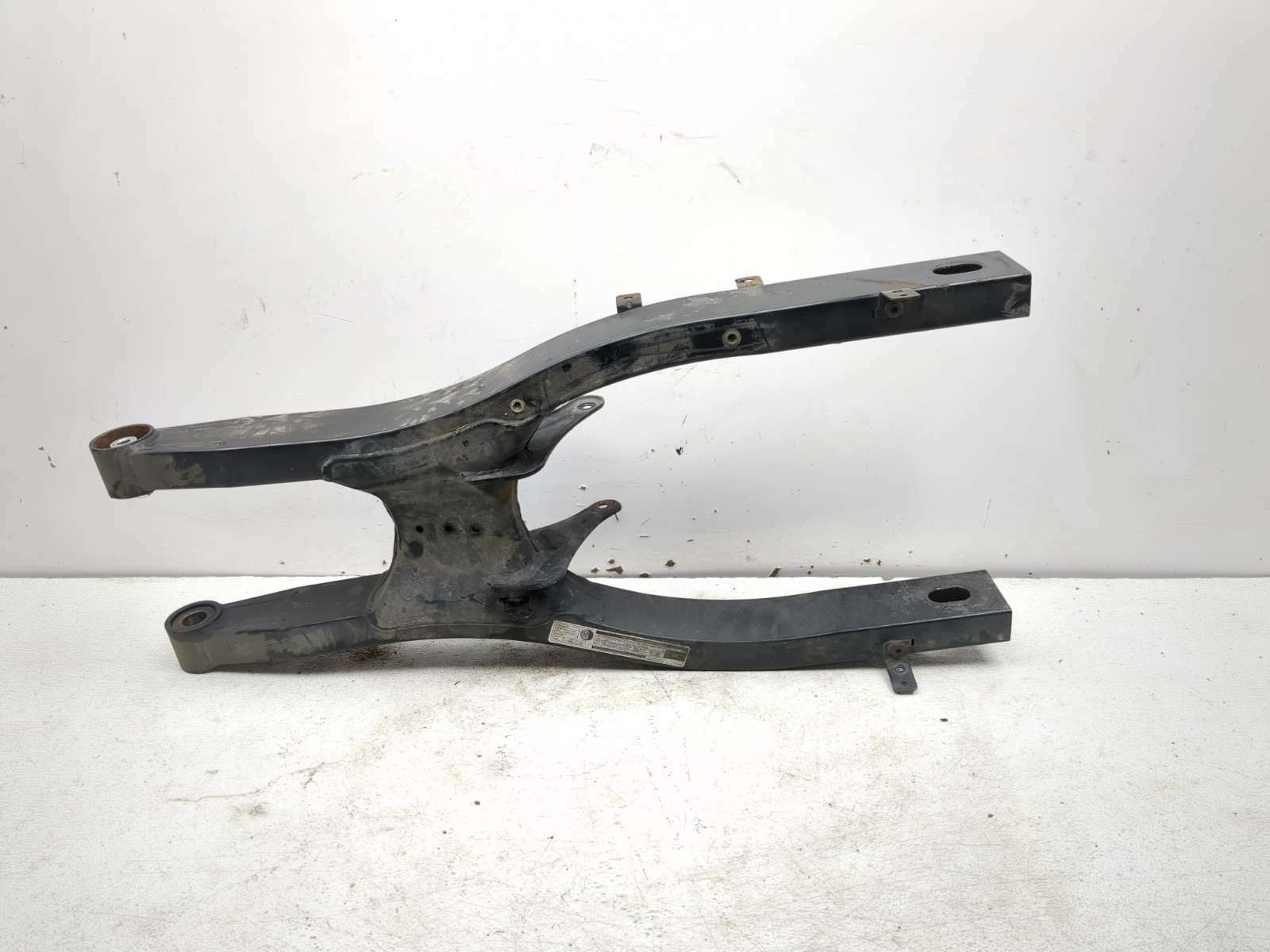 08-12 Can Am Spyder Roadster RS Rear Wheel Swing Arm Frame