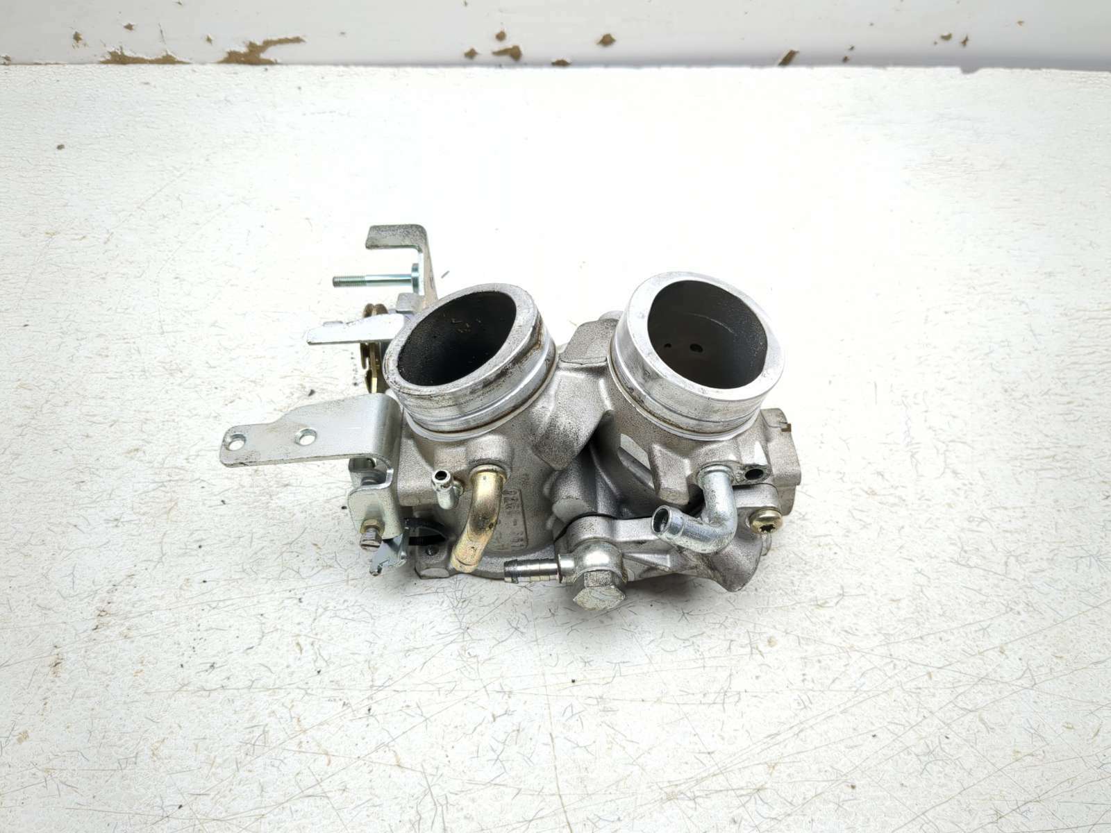 08-12 Can Am Spyder Roadster RS Throttle Body Bodies 6261-561