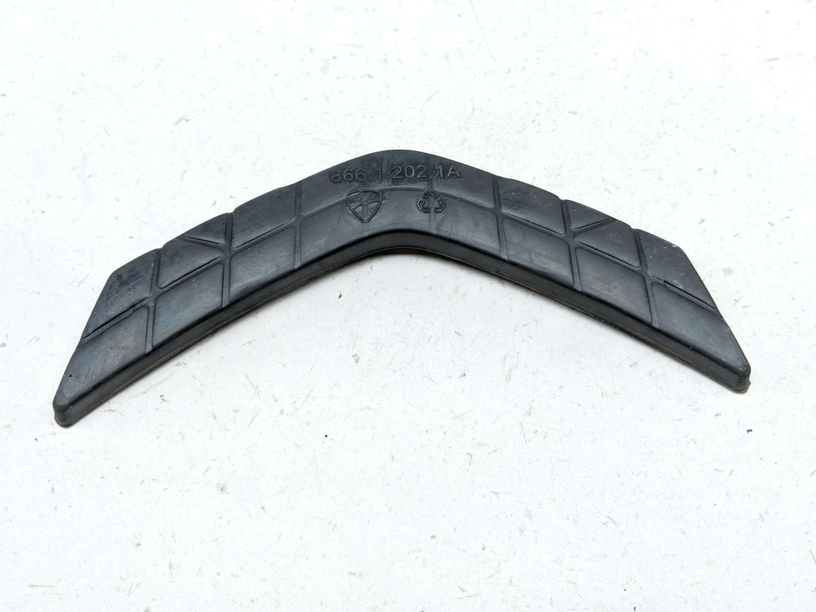 Ducati MULTISTRADA 1200 ABS マニュアル パーツ ㉘ 10-18 Ducati Multistrada 1200 Rubber Plate Pad Top Plate 86612021A