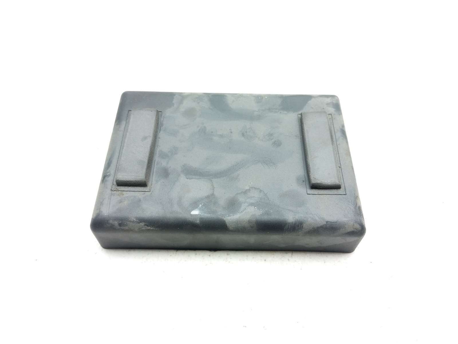 04 BMW Montauk R1200CL Electrical Box Tray  Cover Panel  61132306663