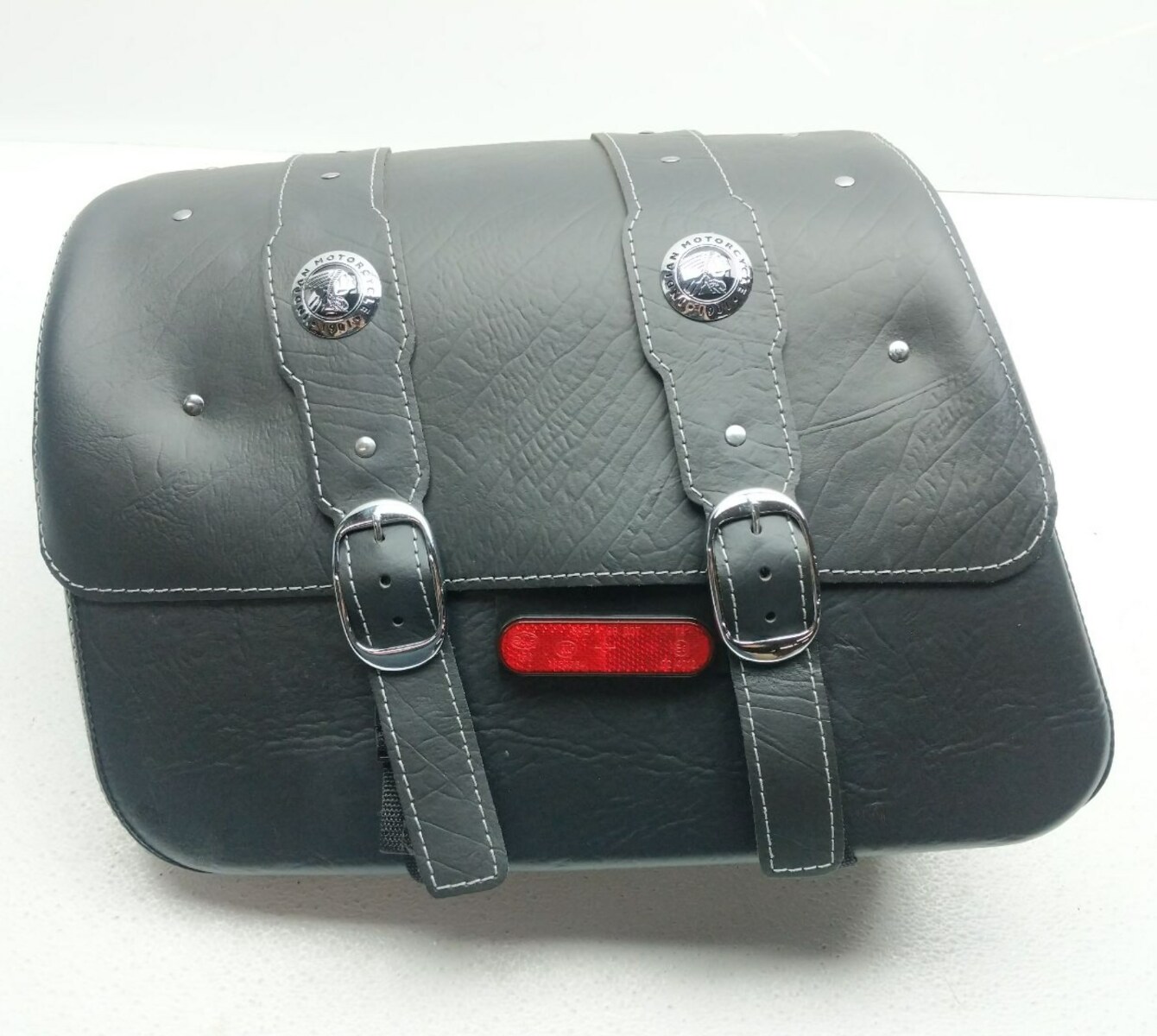 Polaris OEM Saddlebag LEFT HAND BLACK 1020698-01 MISSING SNAP SEE PHOTOS