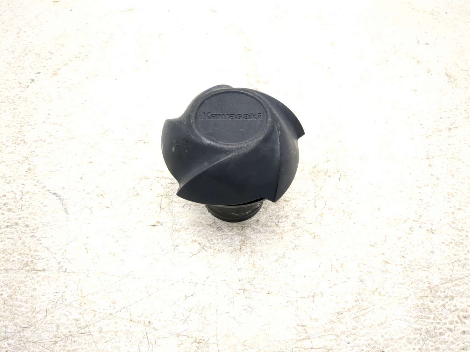 07 Kawasaki STX STX12F Petrol Gas Fuel Tank Cap Lid