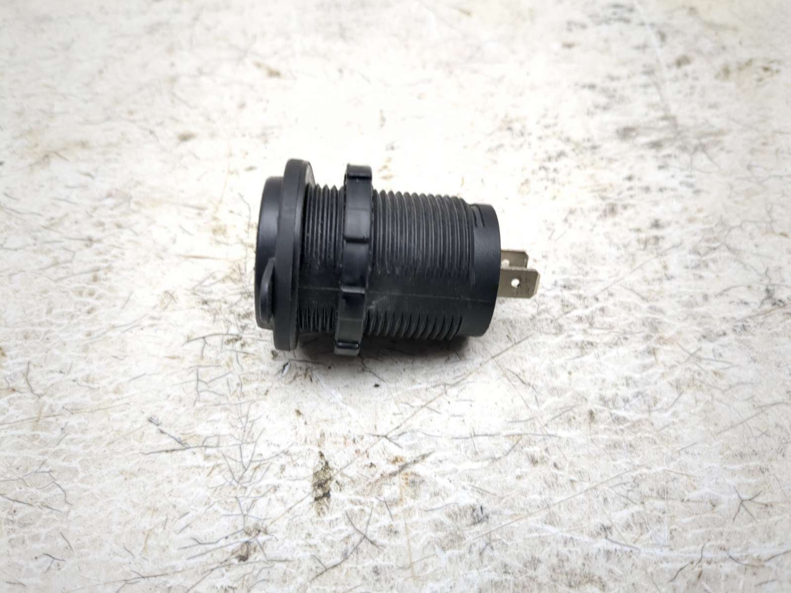 12-19 Can Am Spyder Roadster RT Power Outlet Socket