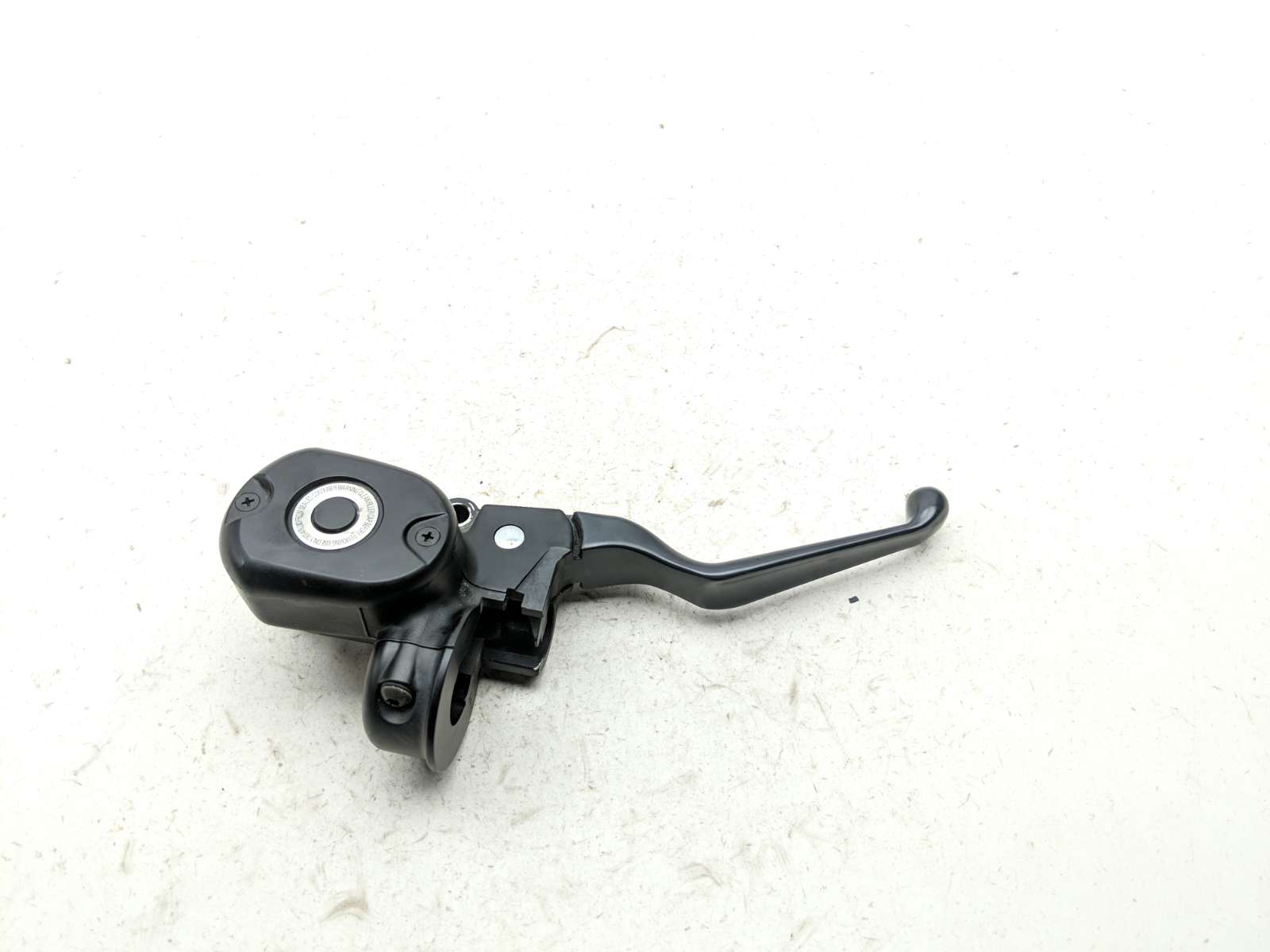 10 Harley Davidson Iron XL883 Right Front Brake Master Cylinder