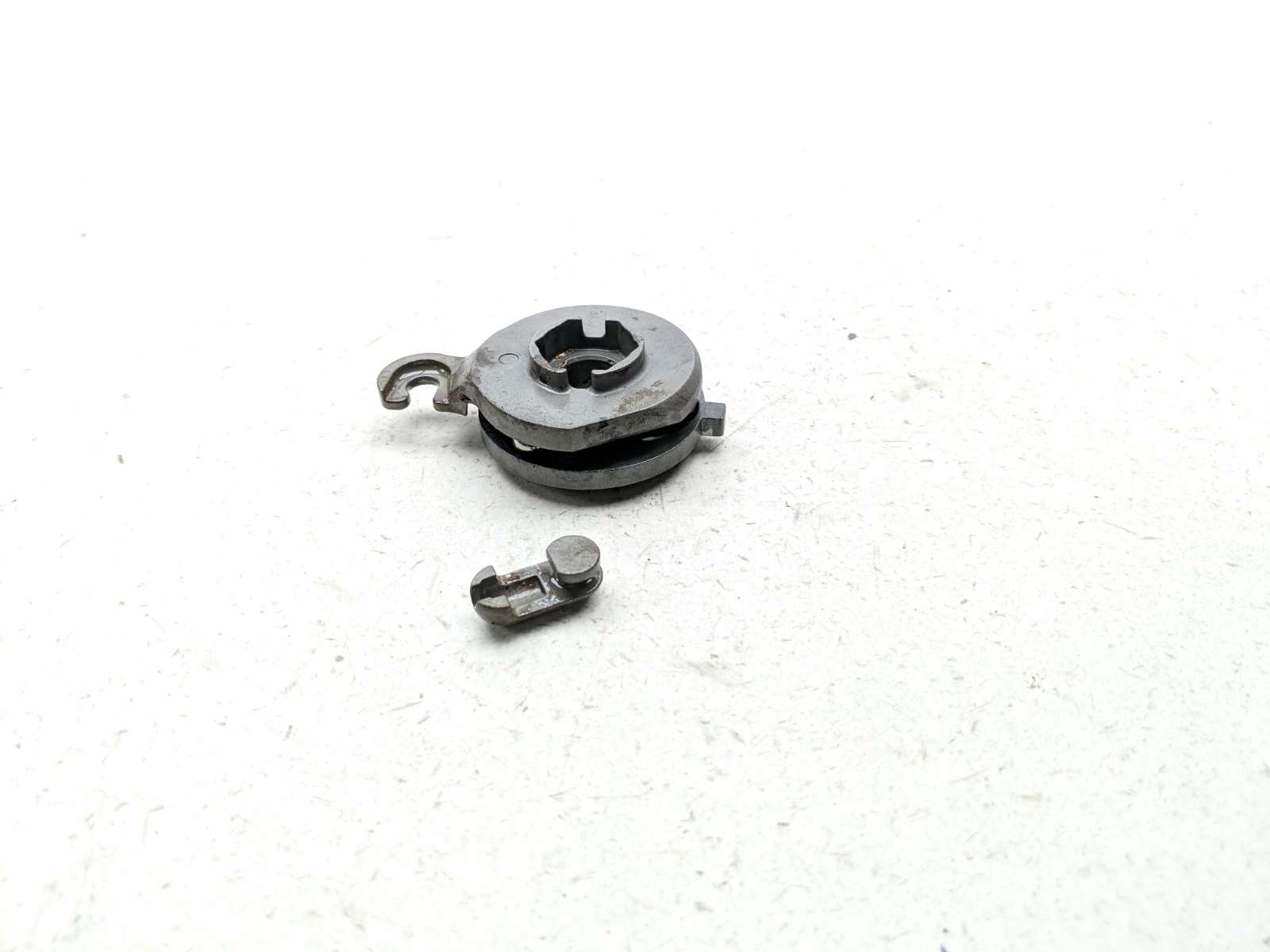 10 Harley Davidson Iron XL883 Clutch Ramp