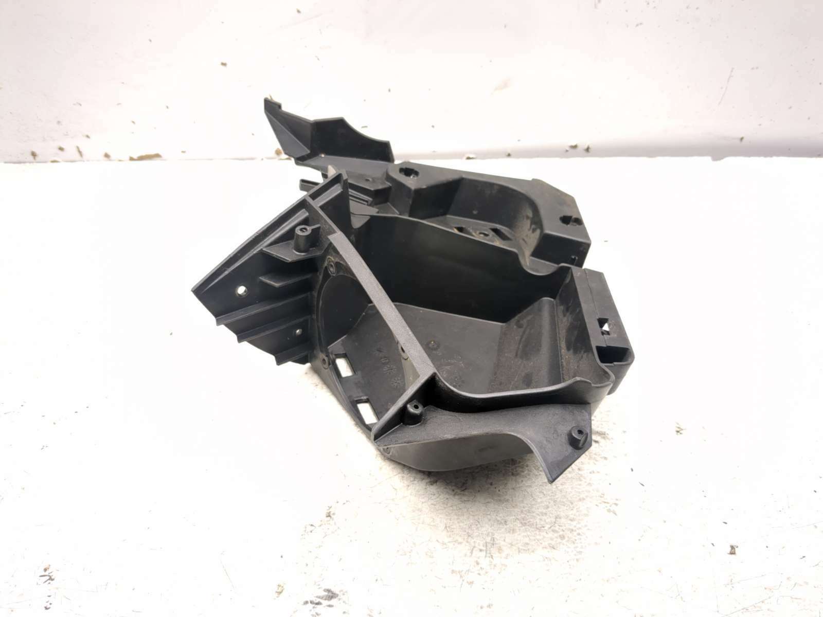 12-19 Can Am Spyder Roadster RT Right Sound Speaker Box 708301556