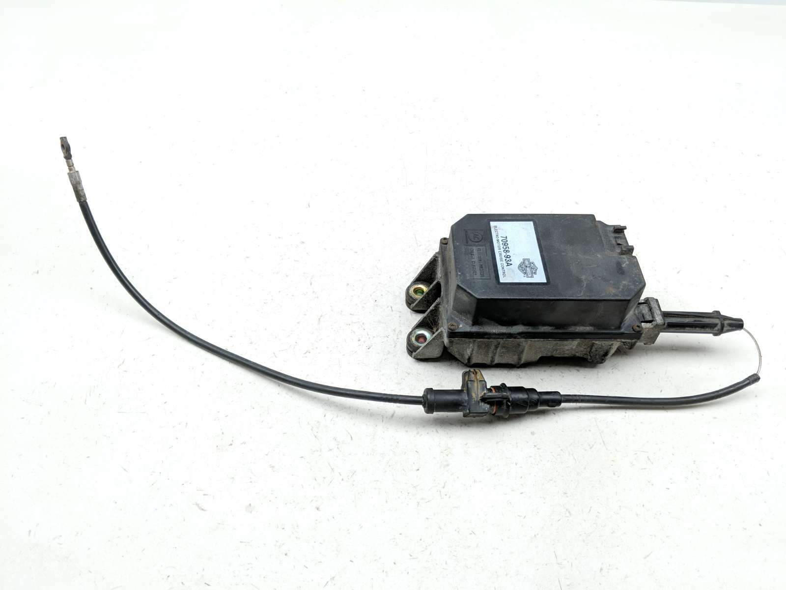 84-96 Harley FLHTC Electra Glide Classic Cruise Control Module 70958-93A