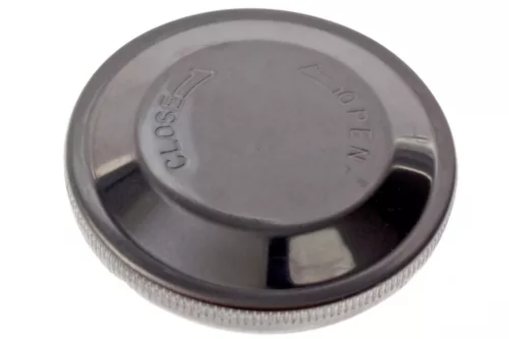 NEW 1990-2010 GENUINE KAWASAKI MULE FUEL TANK CAP NON TRANS MODELS 51048-0005