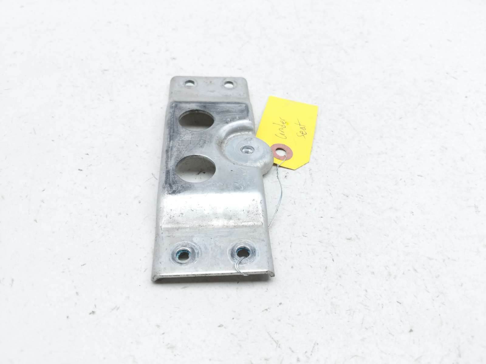 06 07 Suzuki GSXR 600 750 Under Seat Mount Bracket Holder TRSH PL