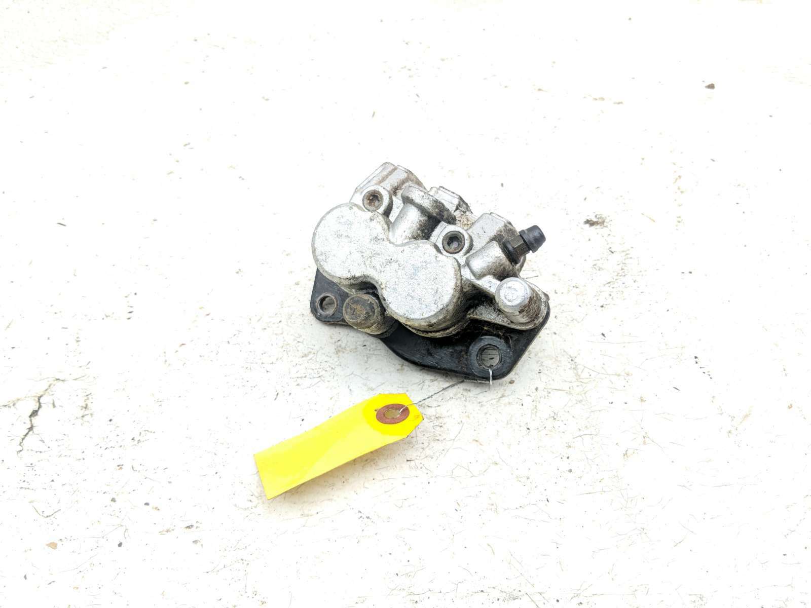 18 Massimo MSU 500 Front Left Brake Caliper