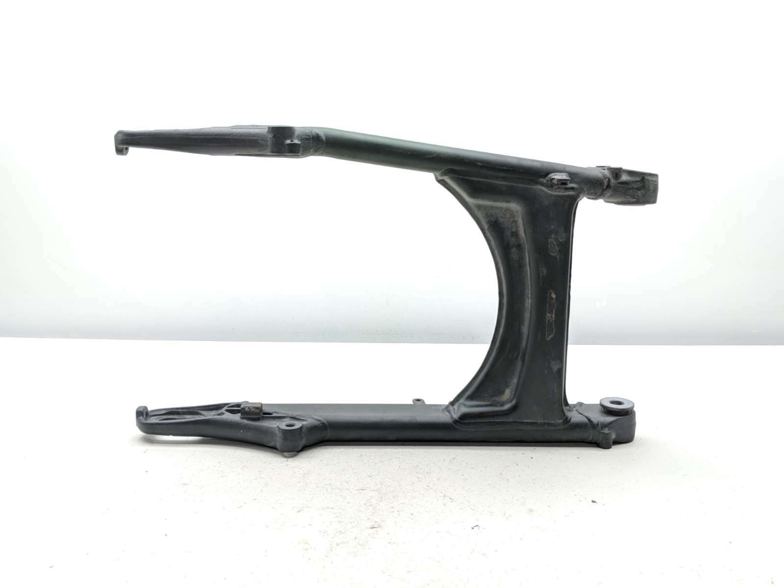 15-23 Indian Scout Bobber Rear Wheel Swing Arm Frame