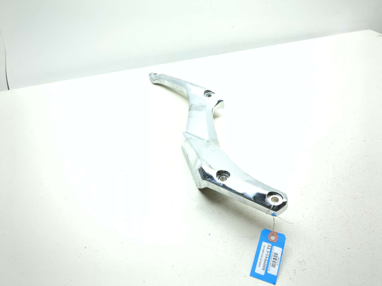 08-17 Yamaha Raider XV1900 CU Rear Fender Support Strut