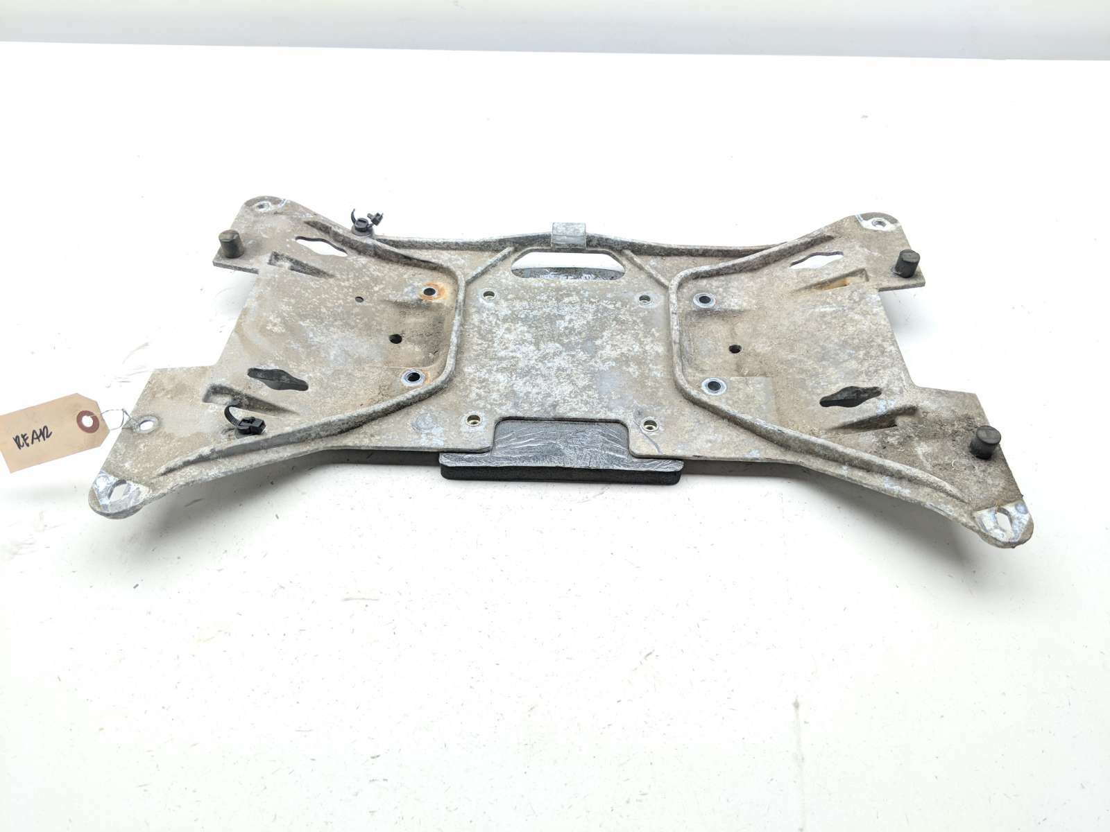 08-15 Victory Vision Rear Trunk Mounting Plate