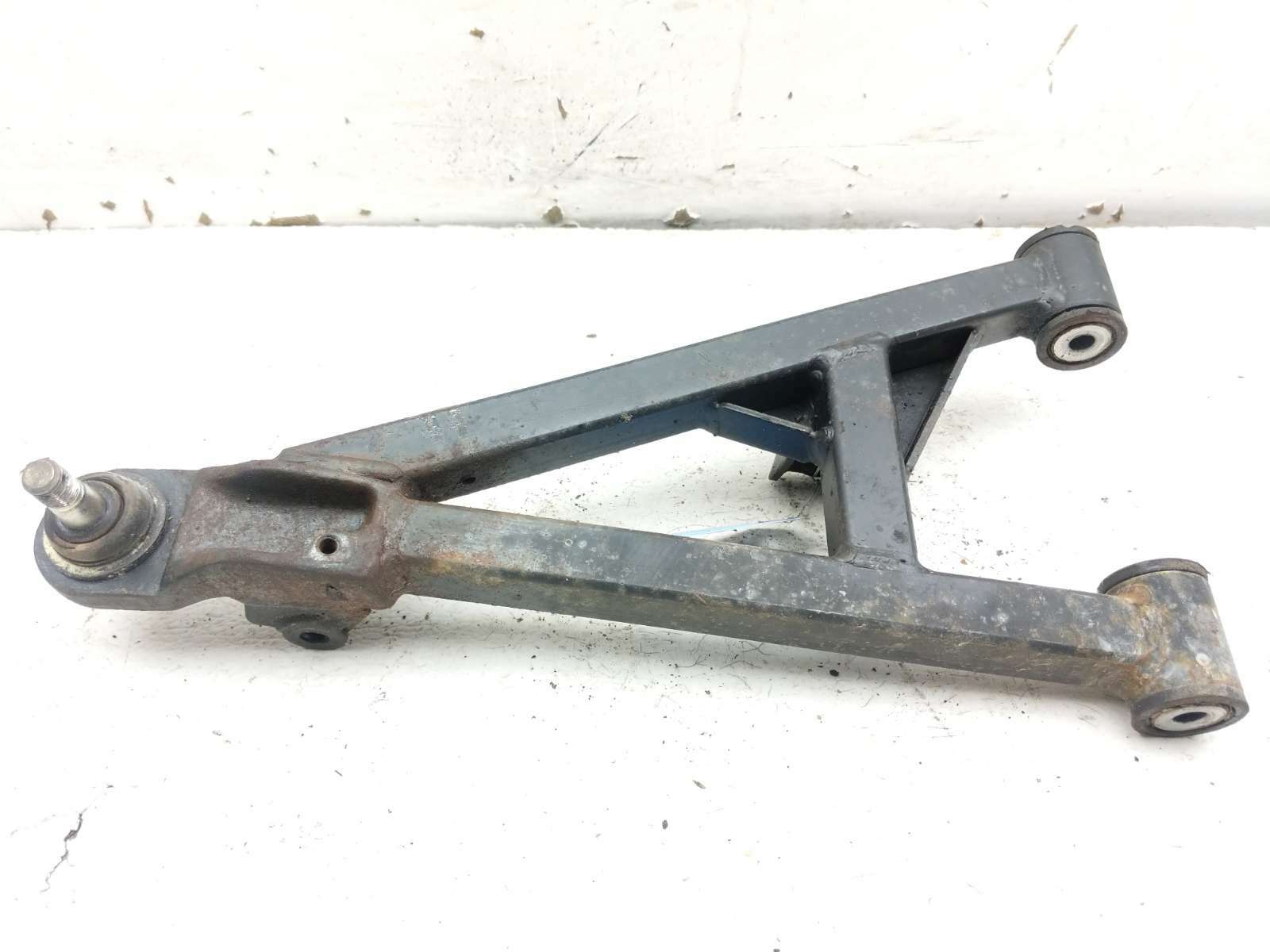 16-24 Hisun Tactic HS 750 Front Right Upper Control A Arm Assembly