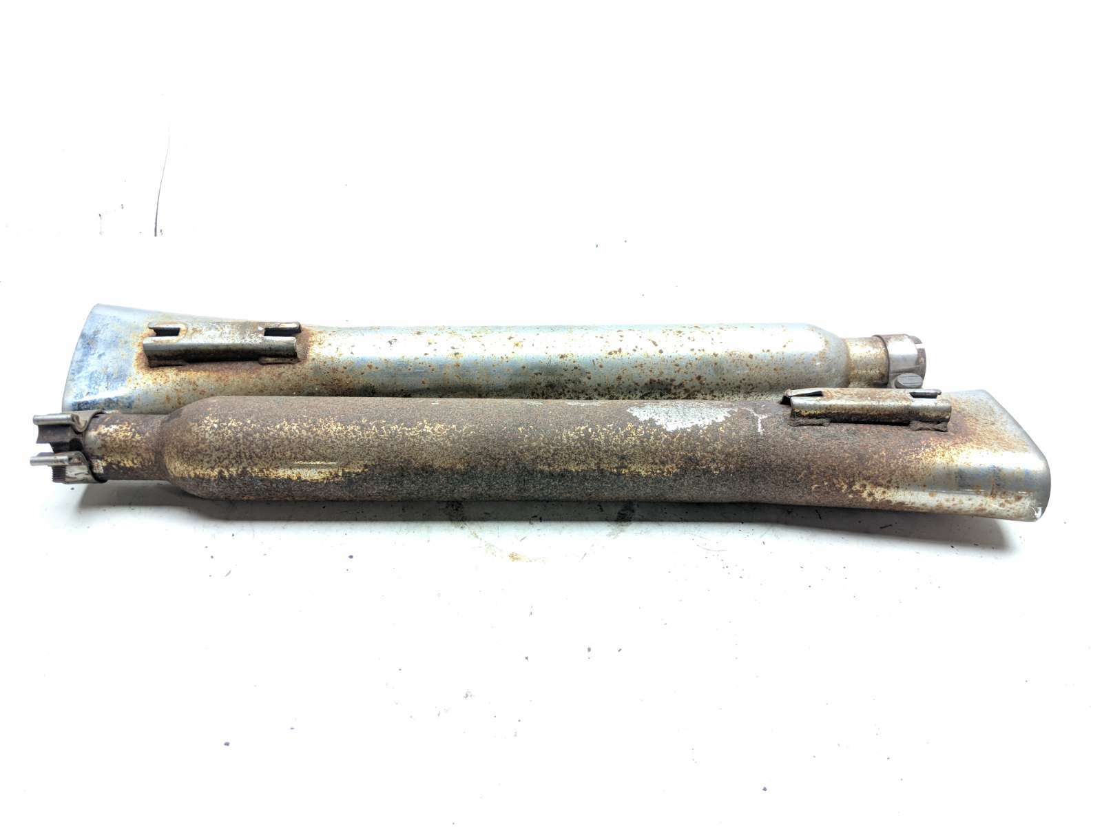00-06 Harley Davidson FLHRI Road King Exhaust Muffler Silencer Cans