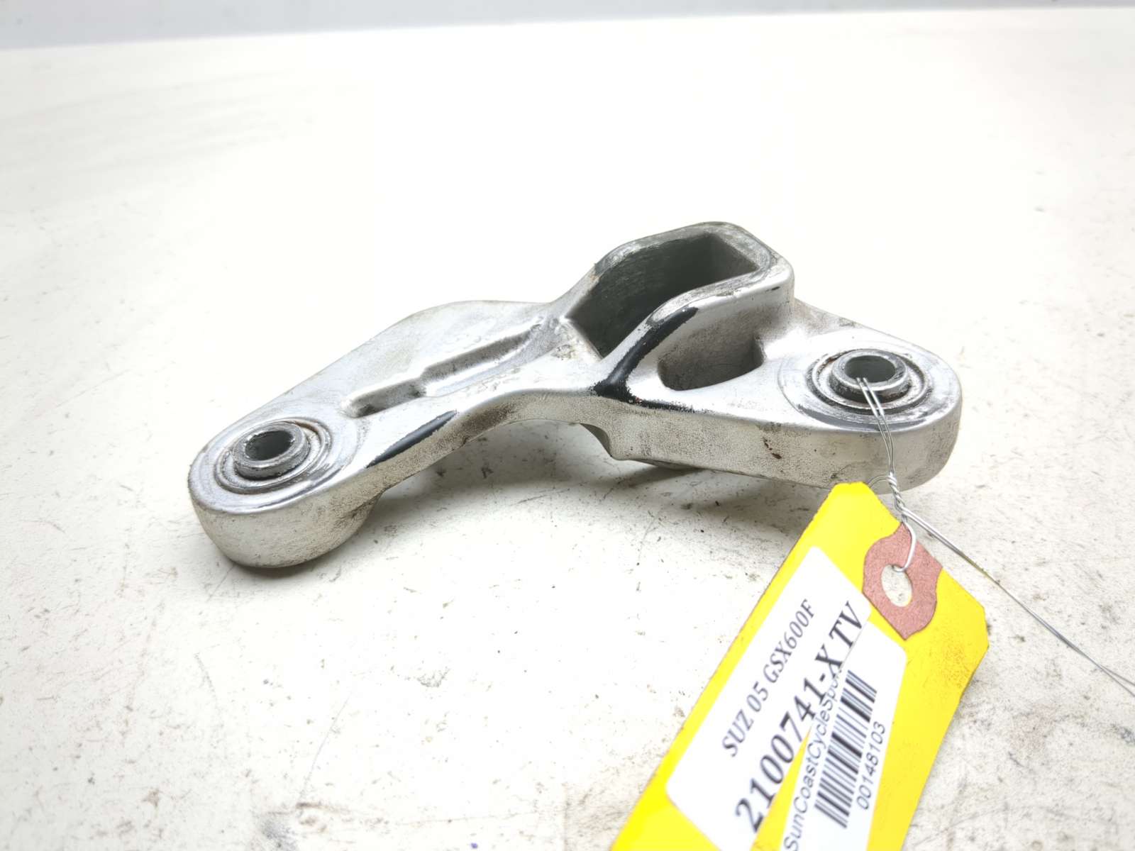 98-06 Suzuki Katana GSX 600 750 Left Rearset Mount Bracket