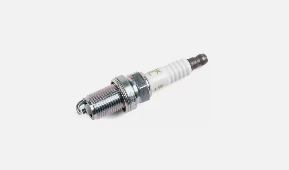 NGK Spark Plugs 4644 QTY: 4 BKR7E