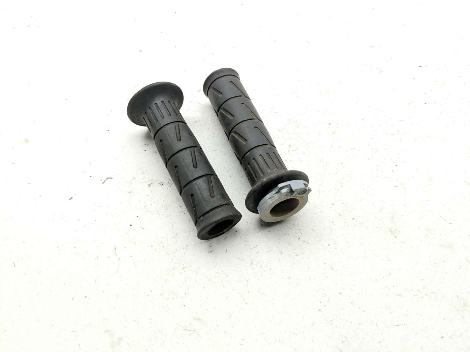 10-14 Kawasaki Versys 650 KLE650 Throttle Tube And Grips