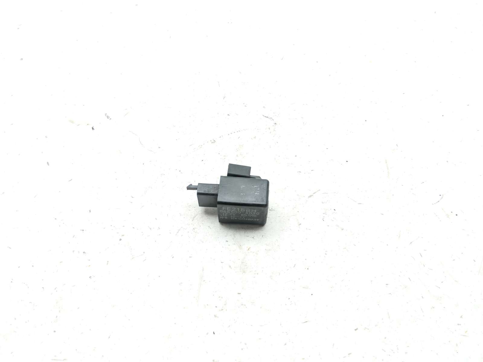 10-14 Kawasaki Versys 650 KLE650 Relay  066500-4030 TRSH PL