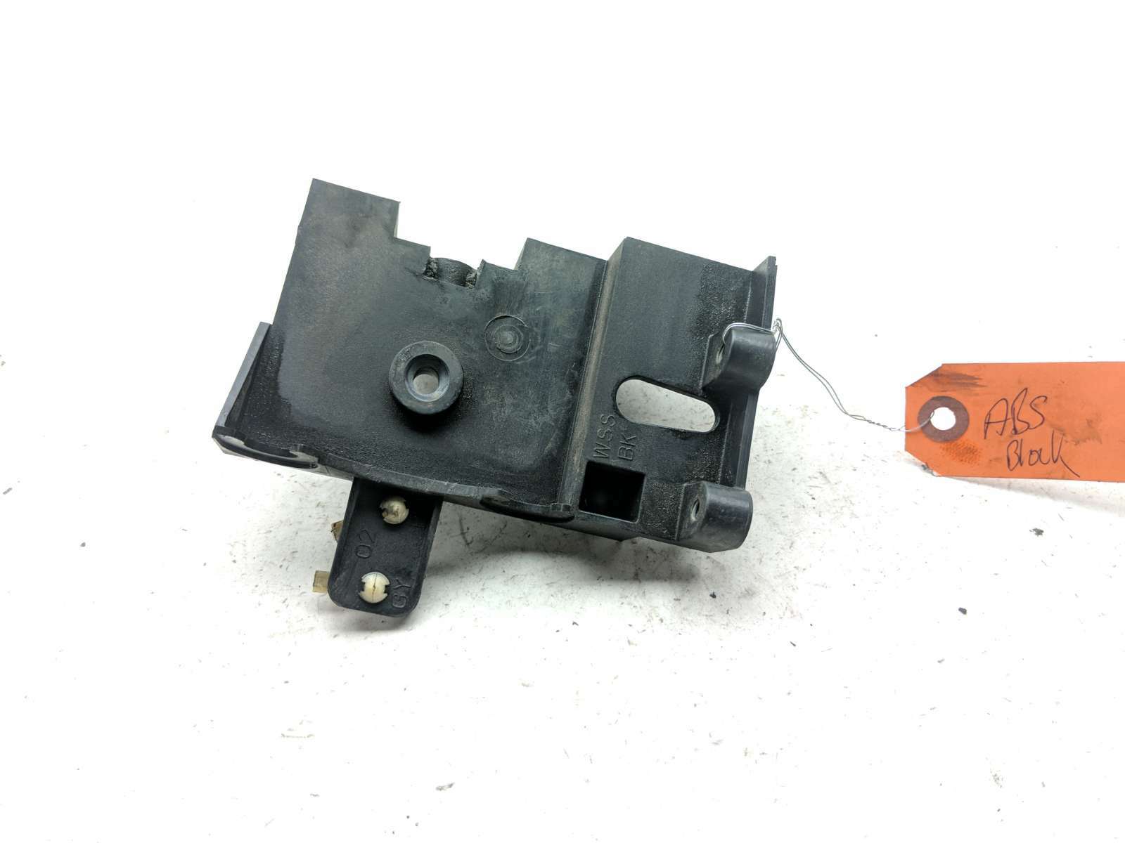 10-16 Harley FLHTKSE Electra Glide Ultra ABS Block Module Caddy 69200231