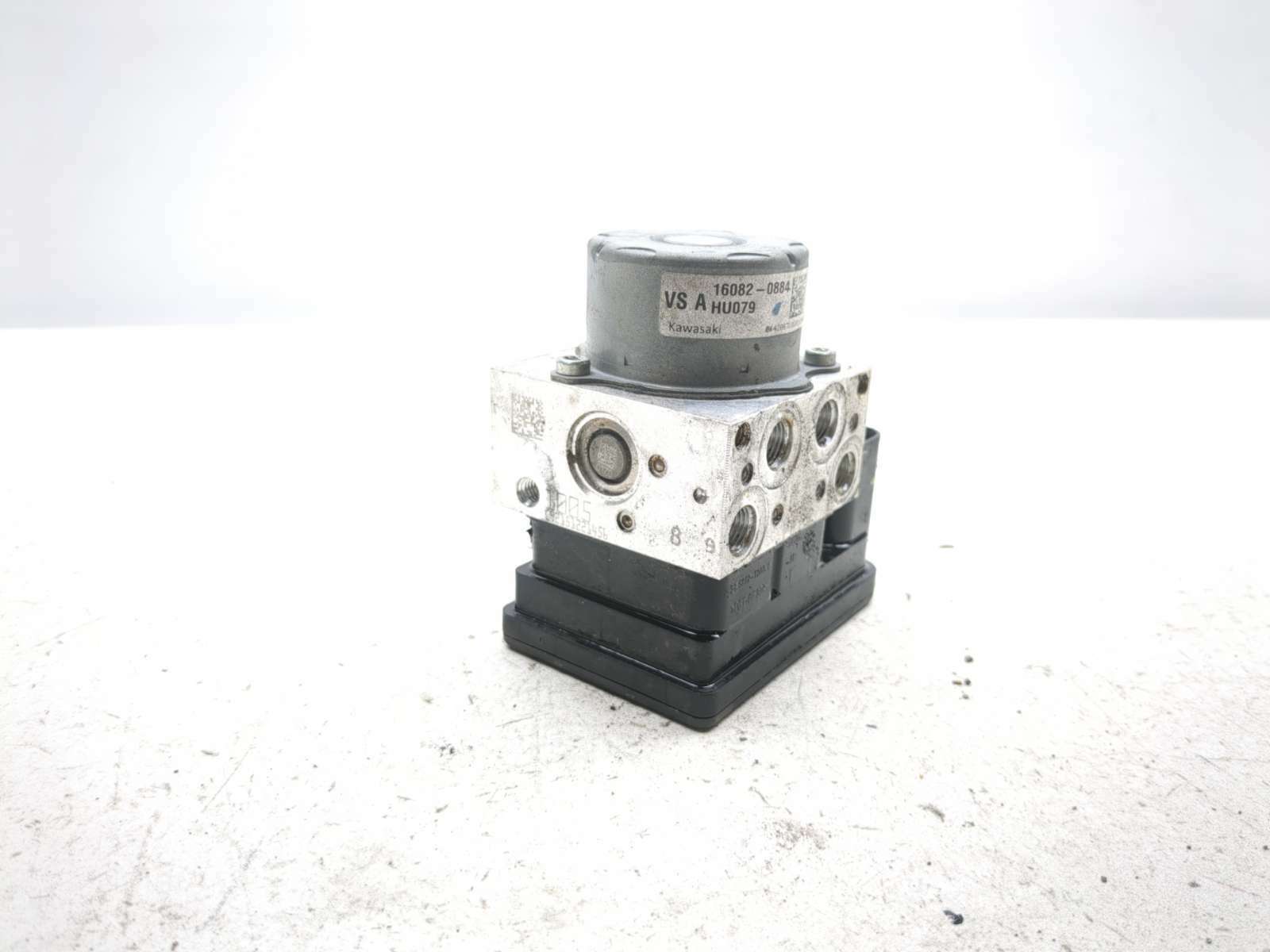 17-25 Kawasaki Z650 ER650N ABS Brake Pump Module 16082-0884 - Sun