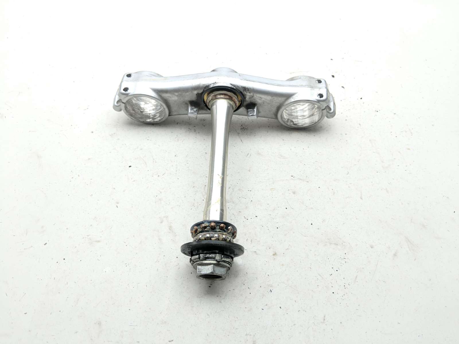 04 05 Honda CBR1000RR Bottom Lower Triple Tree Steering Clamp
