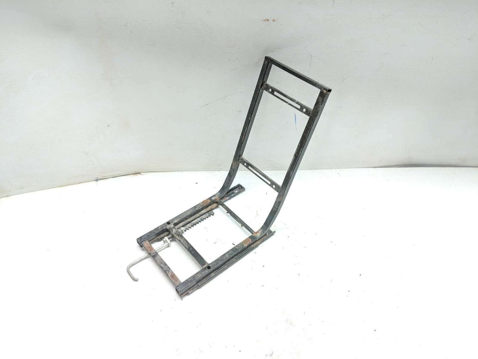 20-24 Kawasaki KRX KRF Teryx 1000 Front Right Seat Frame Mount Bracket