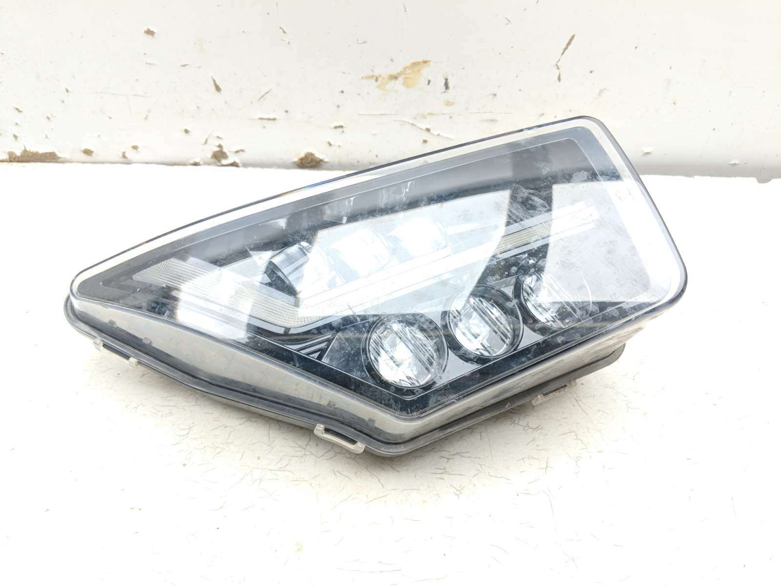20-24 Kawasaki KRX KRF Teryx 1000 Front Right Headlight Head Light Lamp