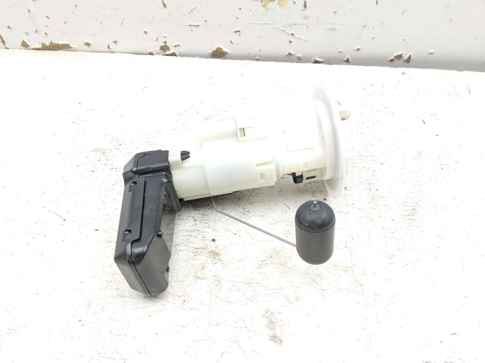 20-24 Kawasaki KRX KRF Teryx 1000 Petrol Gas Fuel Pump Assembly