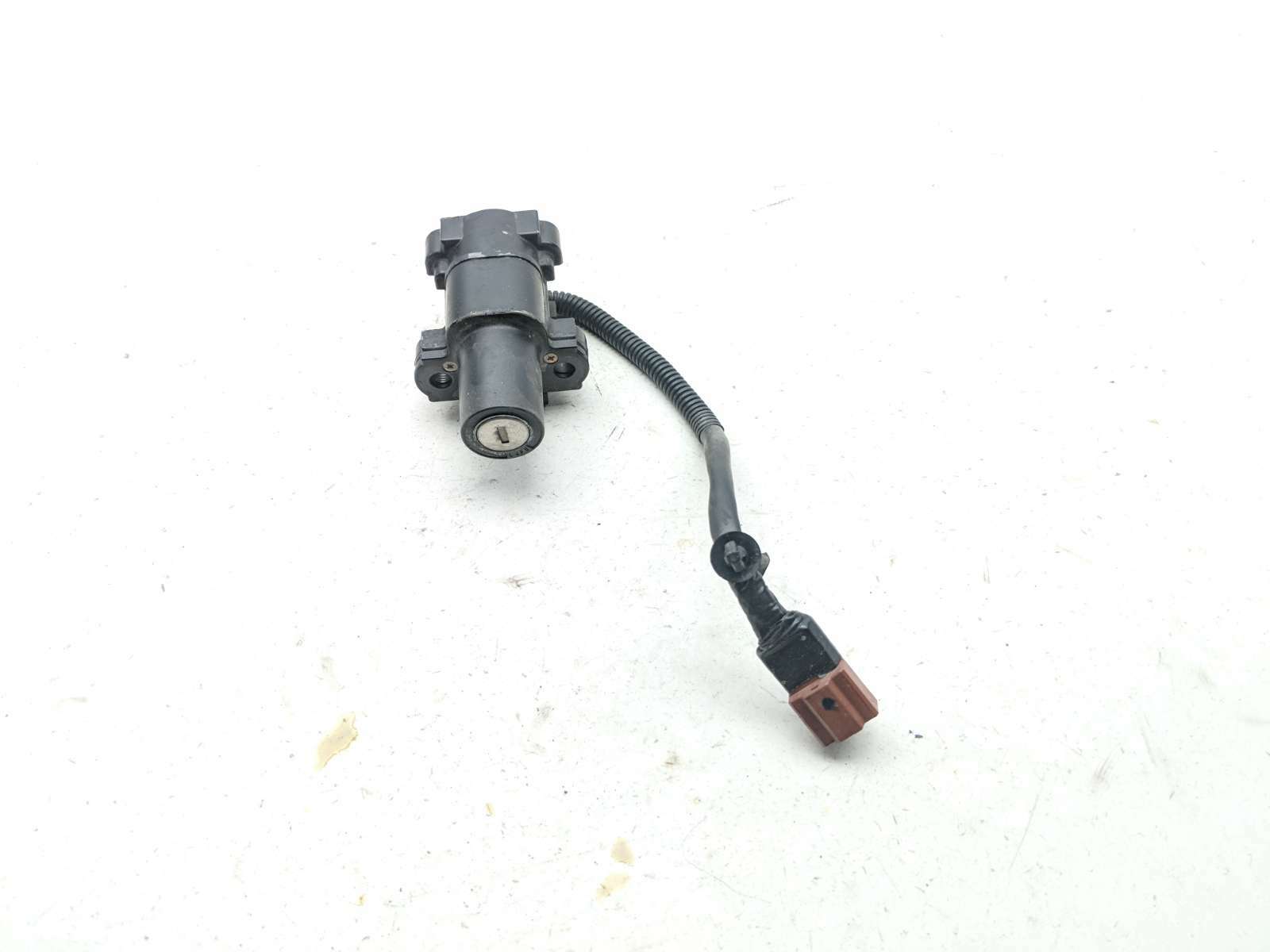 04 05 Honda CBR1000RR Ignition Lock No key
