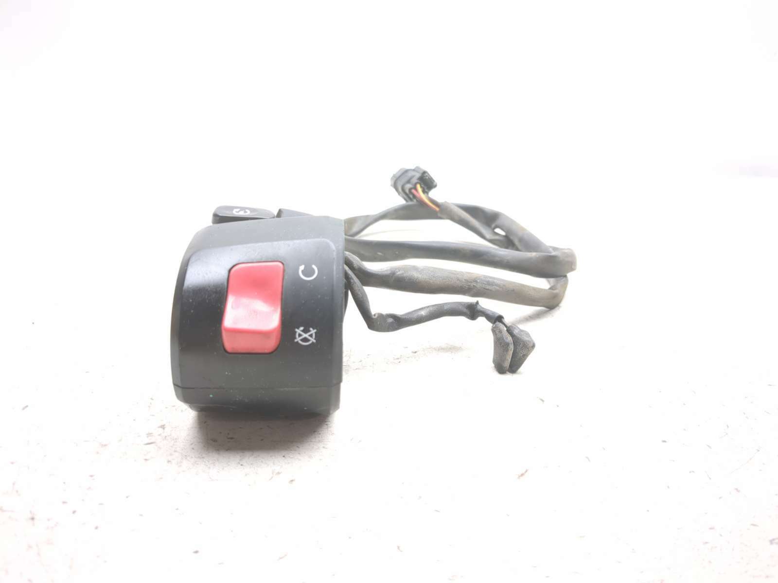 17-25 Kawasaki Z650 ER650N Right Control Start Stop Switch