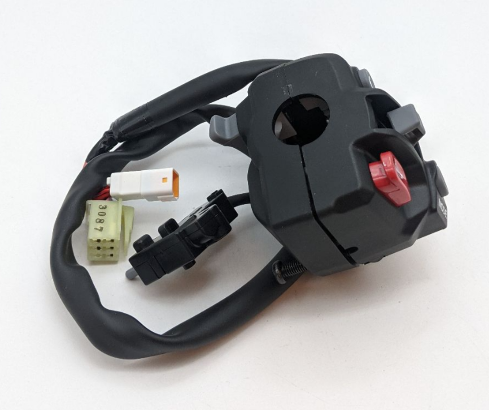 2011-2017 TRIUMPH Speed Triple R LH Switchcube Inst Control No DRL