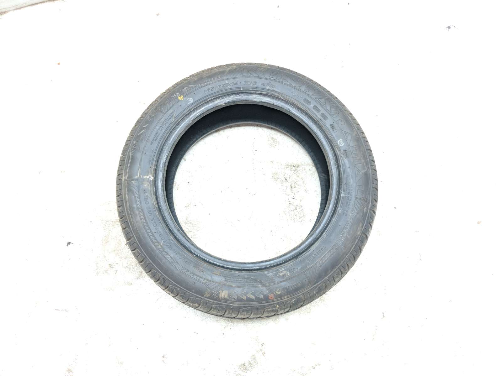 Tire Front Kenda Radial 165/65-14