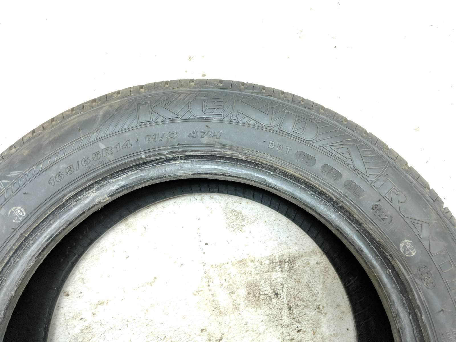 Tire Front Kenda Radial 165/65-14