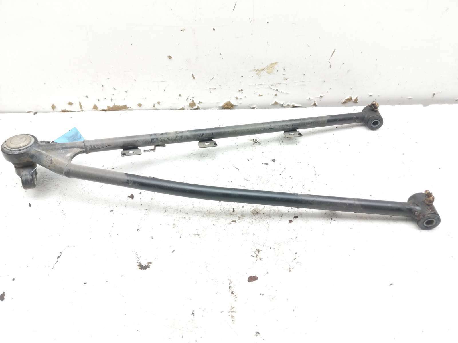 12-19 Can Am Spyder Roadster RT Limited Front Right Upper Control A Arm