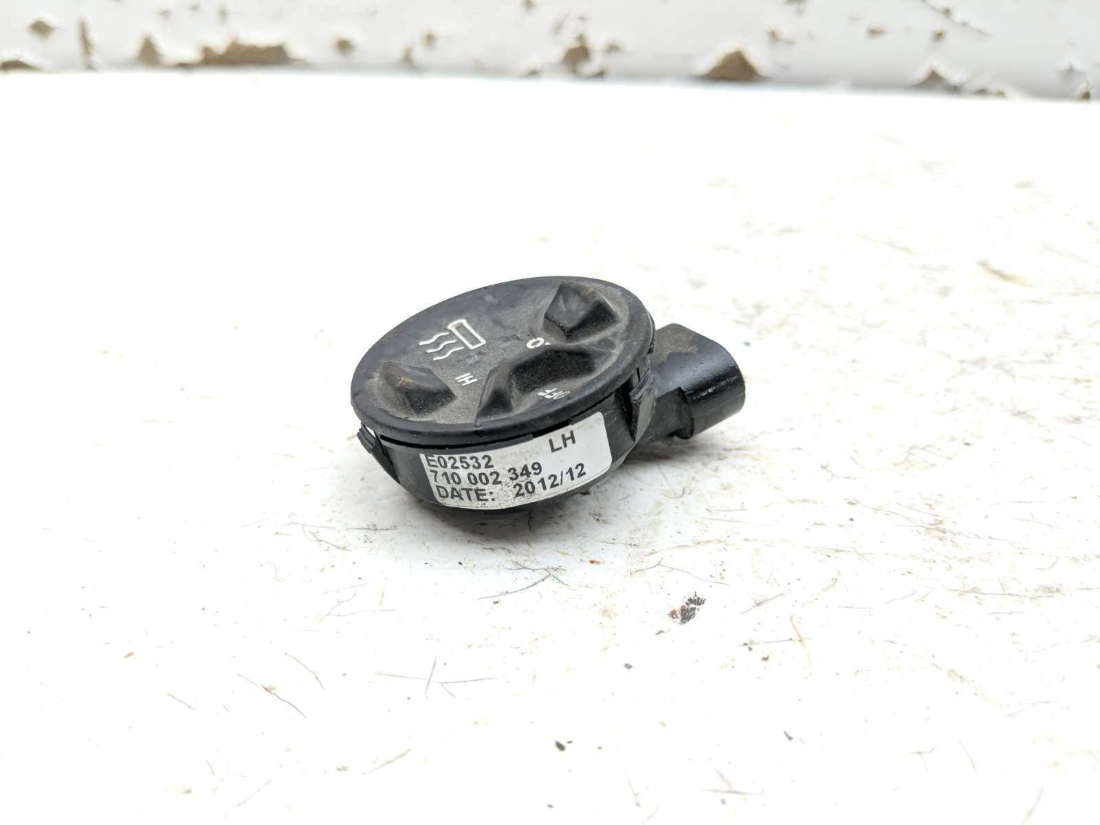12-19 Can Am Spyder Roadster RT Limited Left Passenger Hand Switch