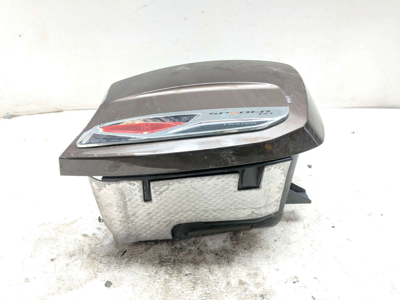 12-19 Can Am Spyder Roadster RT Limited Rear Right Saddle Bag Luggage Case