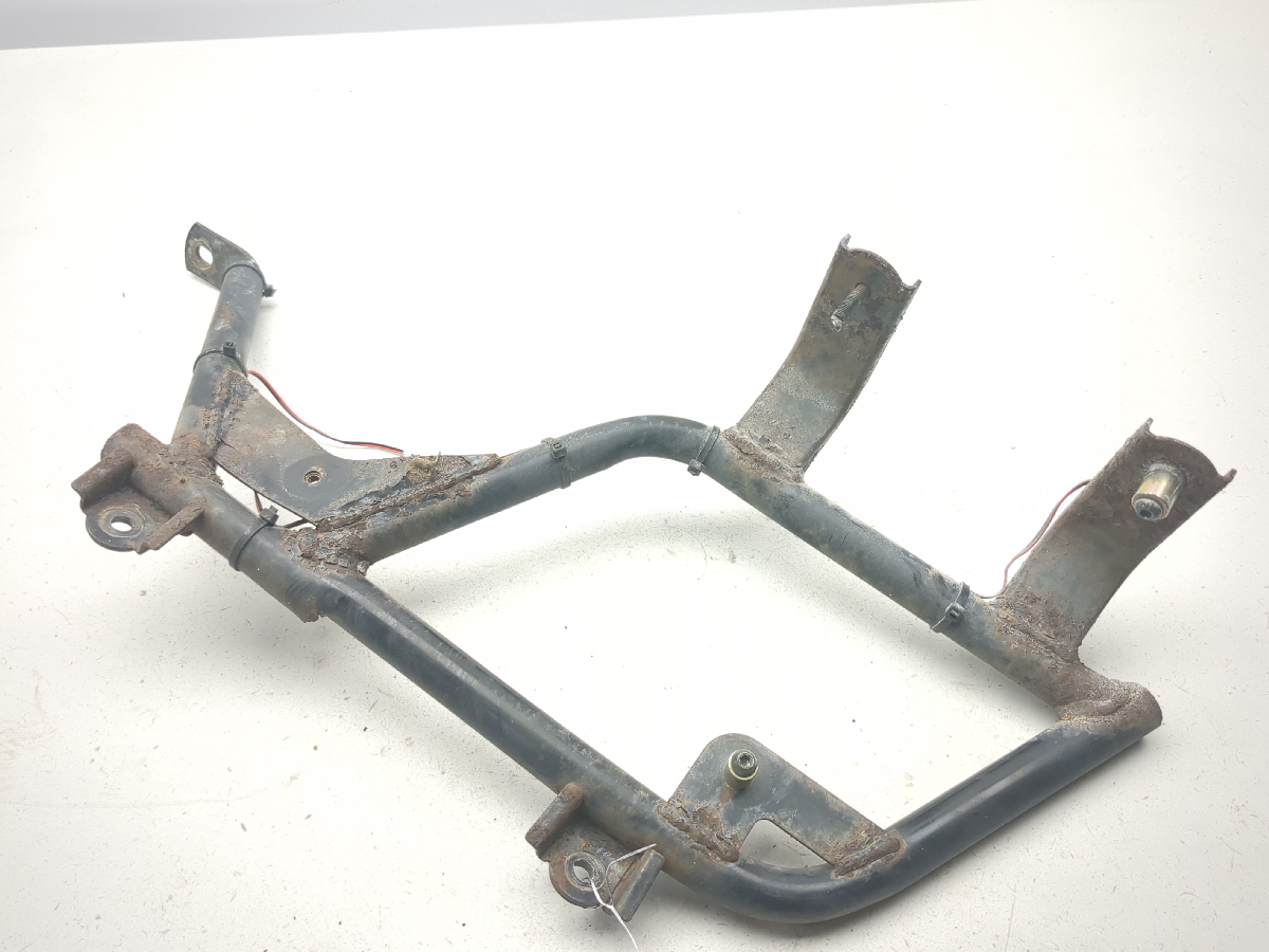 96-01 Yamaha XVZ1300 Royal Star Rear Right Saddlebag Support Mount Bracket