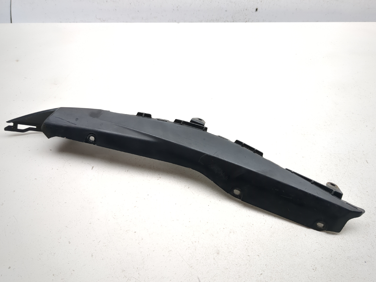 15-18 Yamaha YZF R3 Right Trim Fairing Cover Panel TRSH PL
