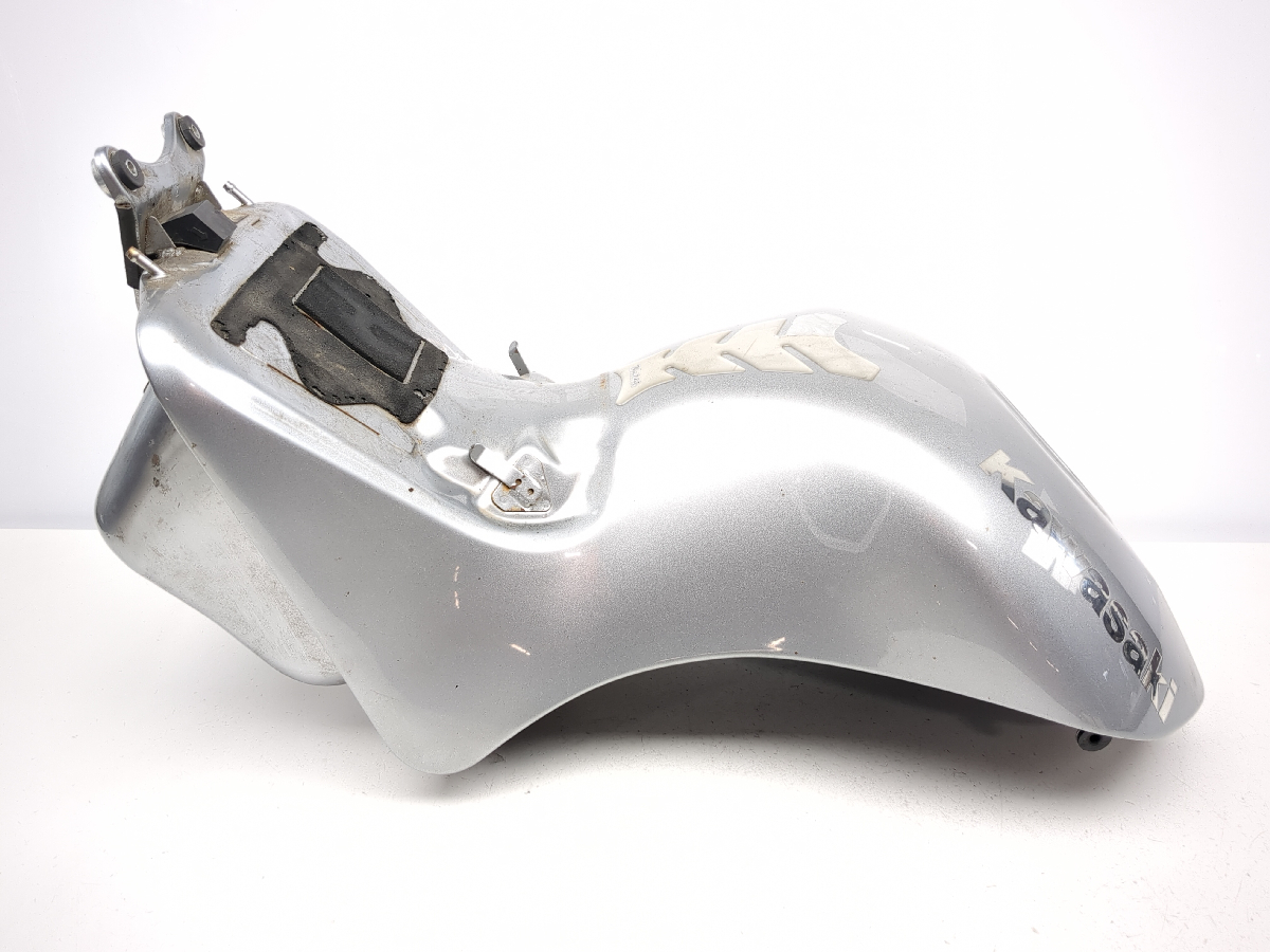 06-11 Kawasaki Ninja ZX14 ZX1400C Gas Fuel Tank Petrol Reservoir