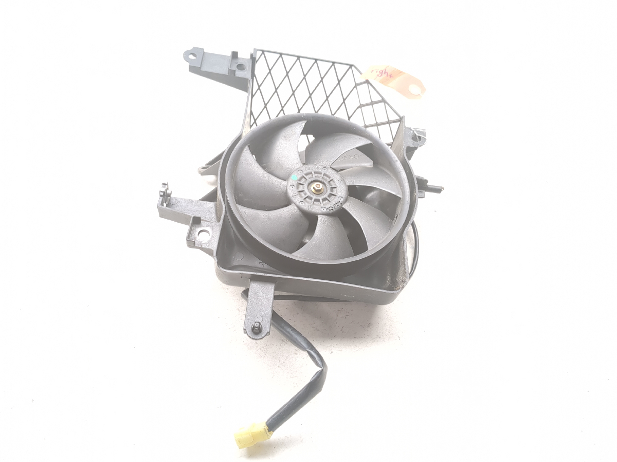 01-05 Honda Goldwing 1800 GL1800 Right Radiator Cooling Fan