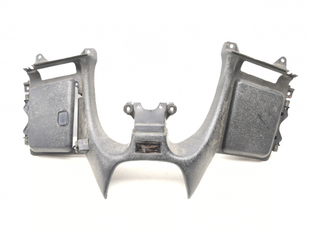 01-05 Honda Goldwing 1800 GL1800 Front Dash Trim Fairing Cover 64410-MCA-0000
