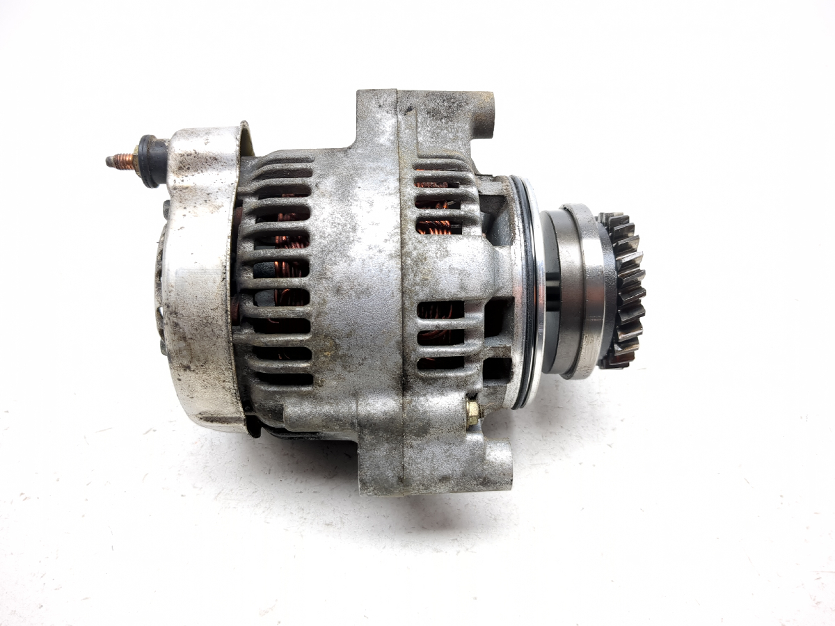 01-05 Suzuki Bandit GSF1200S  GSF 1200 Alternator Generator 31400-03F03
